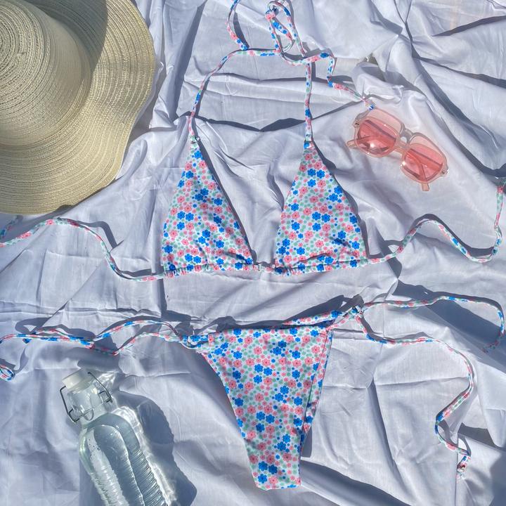 Bikini Tam Giác Basic Hoa Nhí Mặc Được 6 Kiểu
