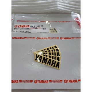 Tem chữ Yamaha nhỏ đen