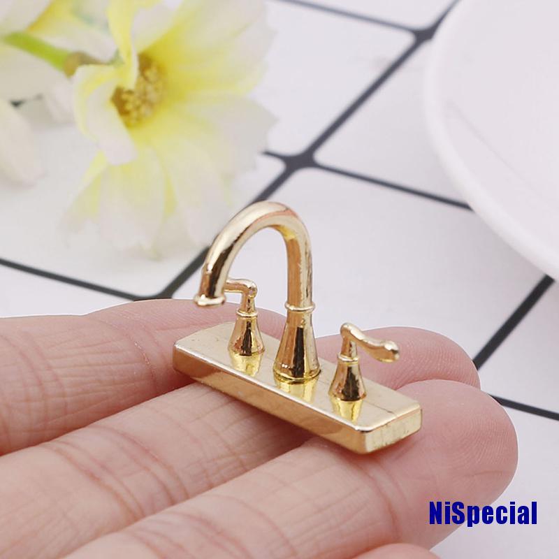 Vòi Nước Đôi Mini Bằng Hợp Kim Tỉ Lệ 1 / 12 Trang Trí Nhà Búp Bê