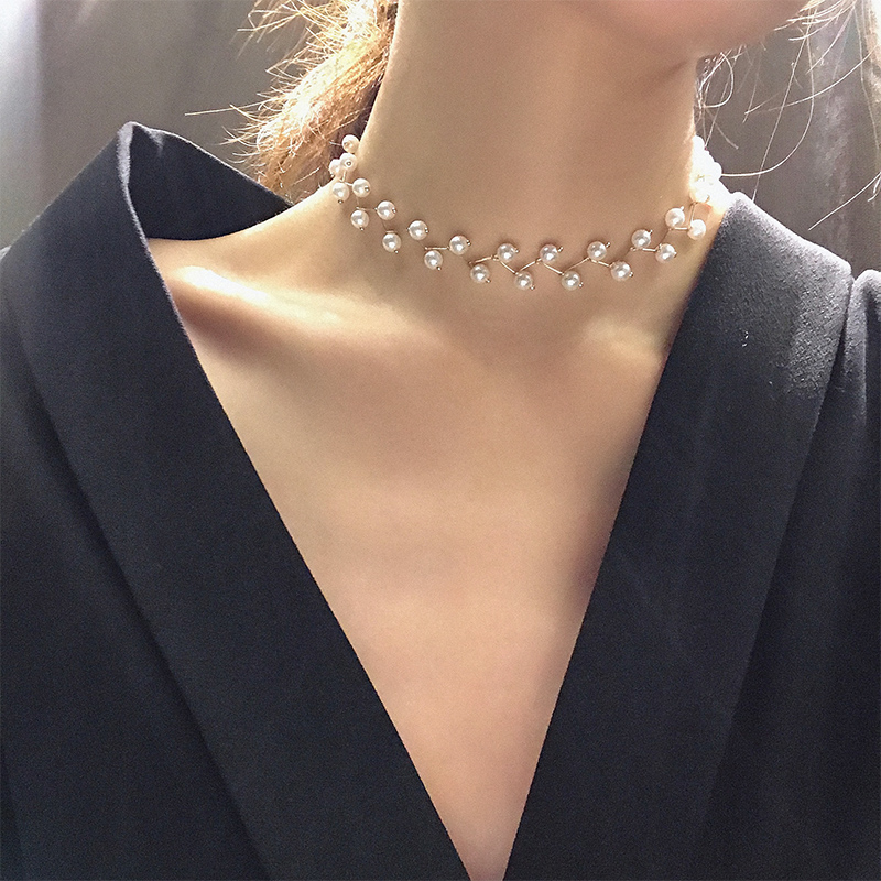 Vòng cổ choker đính ngọc trai thời trang cá tính cho nữ
