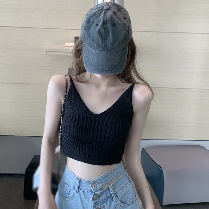 Áo Tank Top Sát Nách Form Ôm Phong Cách Quyến Rũ