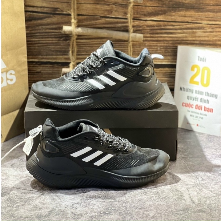 Giày Thể Thao Adidas Alphamaga  Black, Giày Chạy bộ phối màu đen.
