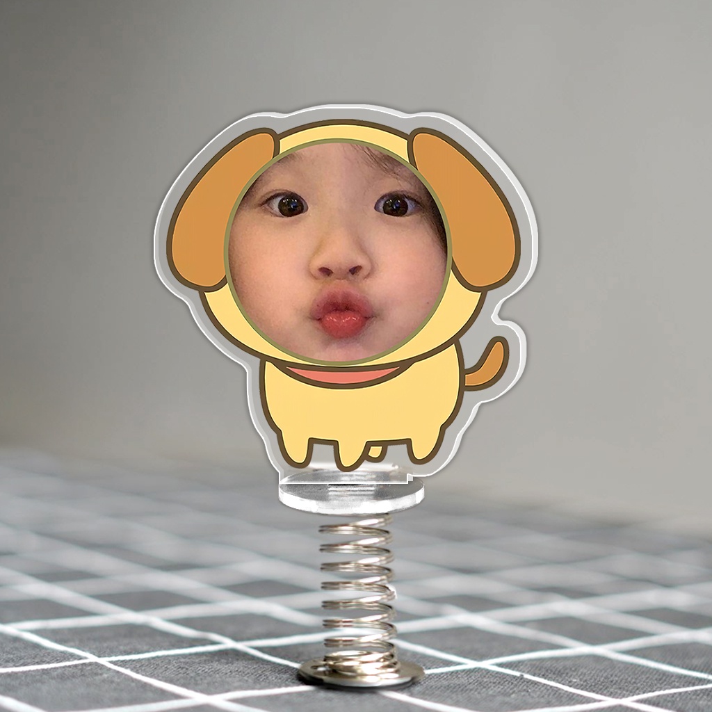 Standee lò xo lắc lư đáng yêu trong suốt đế dính trang trí in theo yêu cầu chibi
