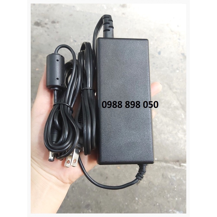 Nguồn adapter cho đàn piano Roland FP10