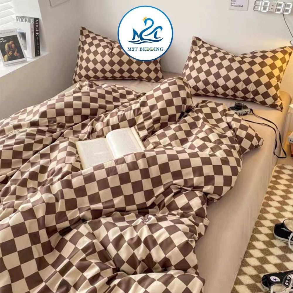 Bộ vỏ chăn ga gối Cotton poly M2T bedding gồm vỏ chăn, drap ga giường và 2 vỏ gối nằm - Pl ô nâu mới