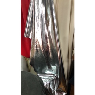 Vải da màu bạc khổ 1m5