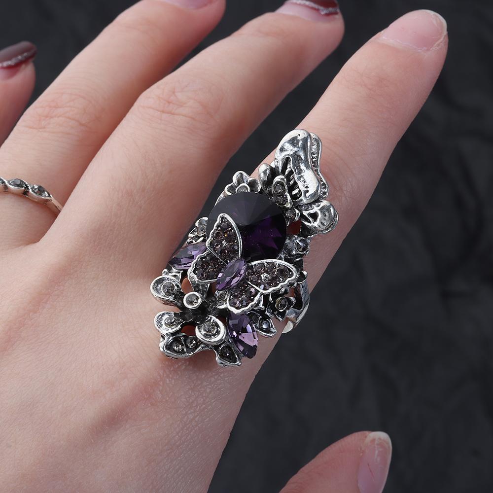 Nhẫn Đính Đá Thạch Anh Tím Hình Bướm Sang Trọng
