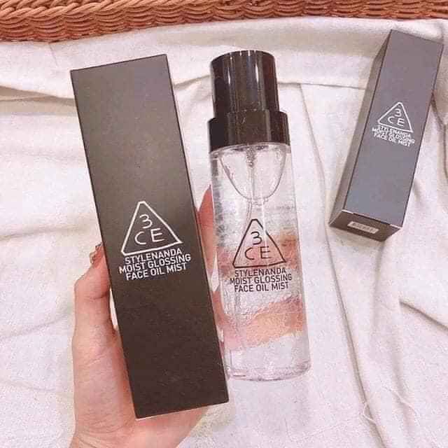 Xịt khoáng 3CE 
XỊT KHOÁNG 3CE GIỮ LỚP MAKE UP LÂU TRÔI - TẠO ĐỘ CĂNG BÓNG 
Chai #140ml chỉ # 250k