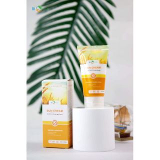 Kem chống nắng vật lý SPF 50PA+++ ( mẫu mới)