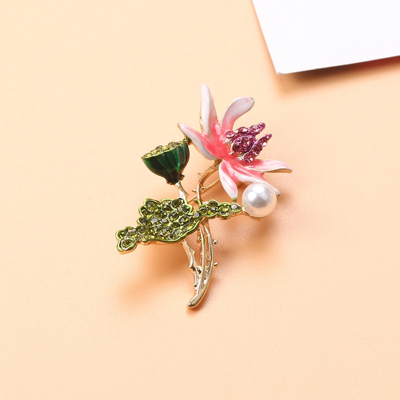 Vỏ và Ngọc trai Hoa Trâm cài Phụ nữ Thời trang Thanh lịch Trâm cài áo Màu đỏ Rhinestone Trang sức cưới Quà tặng chất lượng cao