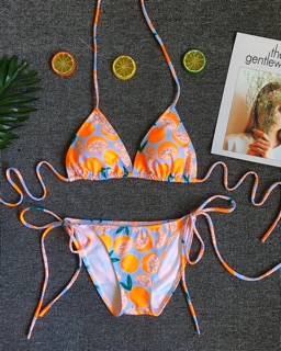 Bikini trái cam vitamin C