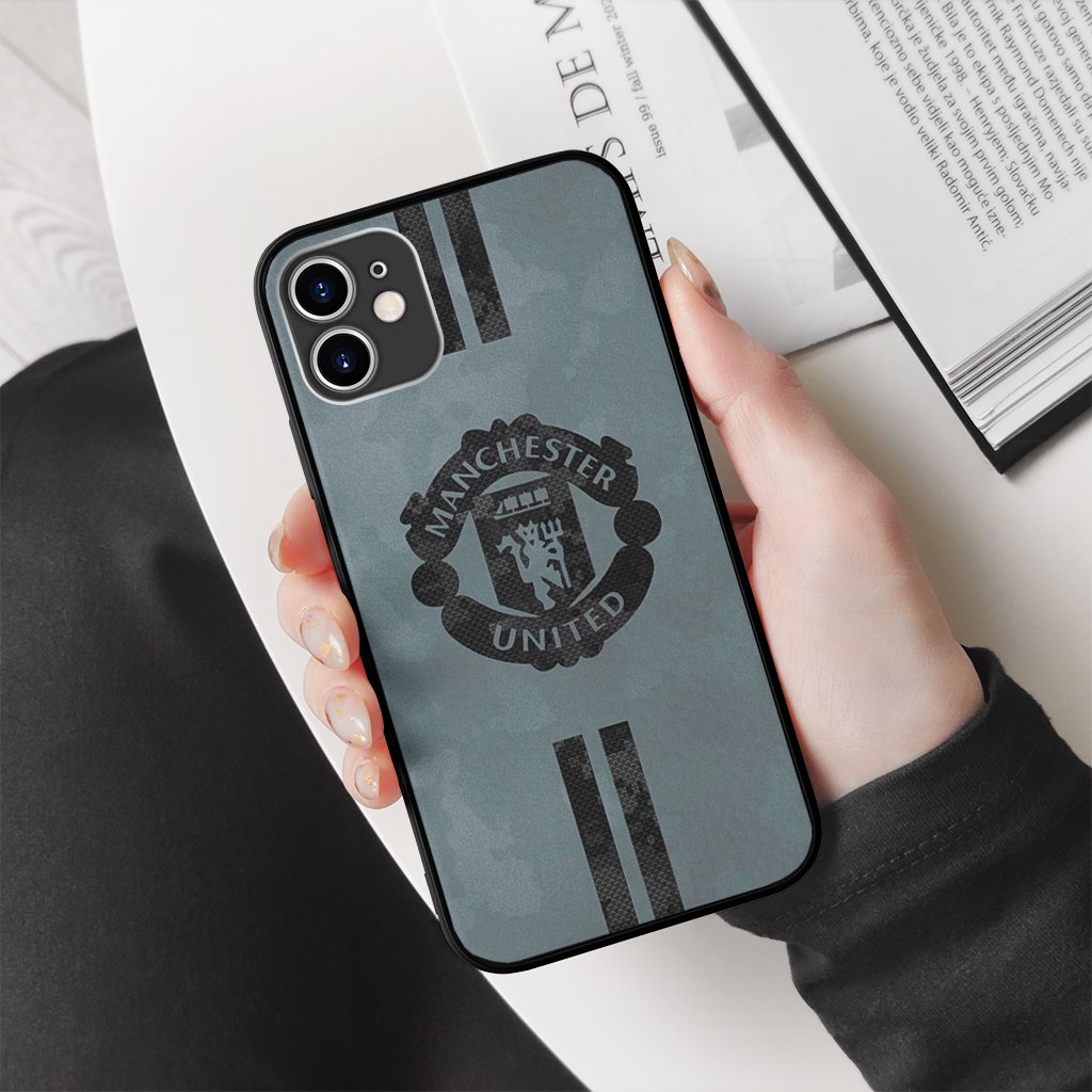 Ốp di động logo bất tử MU may Iphone 6 6s 7 7s 8 SE X XR XS 11 12 13 Plus Pro Promax MUT2200044