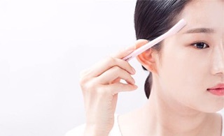 Dao cạo mày innisfree