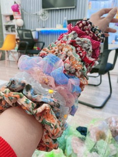Scrunchies sẵn hàng