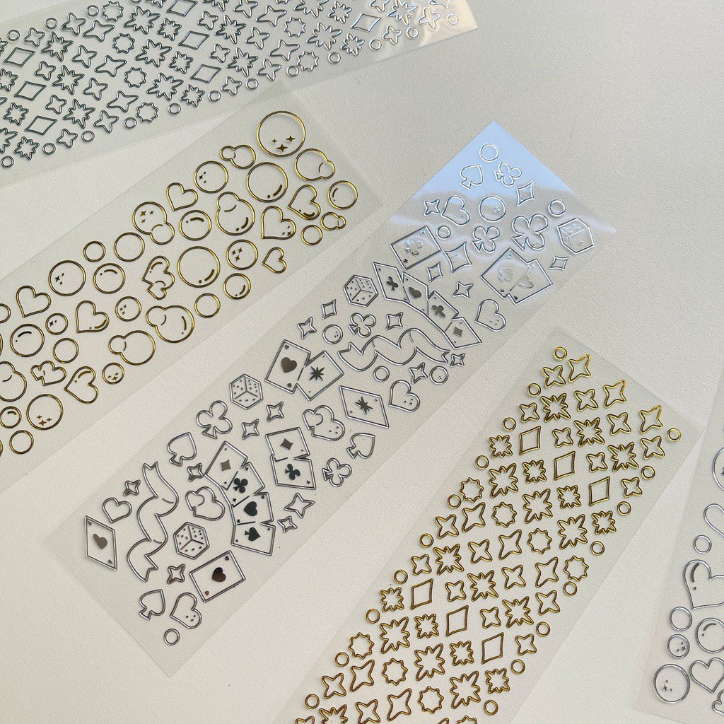 Sticker Trong Suốt Dán Trang Trí