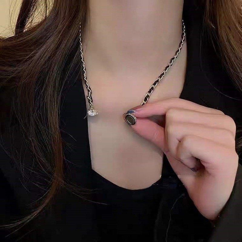 Vòng Cổ Đính Đá Sáng Lấp Lánh Từ Tính Thời Trang Mới