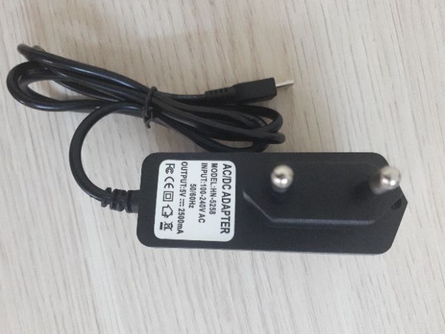 Bộ máy tính Raspberry Pi 3 Model B+ và nguồn 2.5A 5V | BigBuy360 - bigbuy360.vn