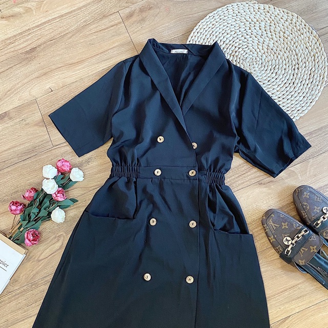 Đầm Đen Tilly Dress thiết kế đơn giản from suông chuẩn - váy dáng dài có túi cổ vest chữ V eo có bo chun co giãn | BigBuy360 - bigbuy360.vn