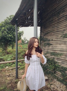 Đầm bẹt vai li eo