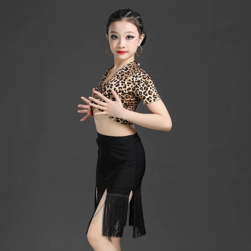 VÁY KHIÊU VŨ CHO BÉ