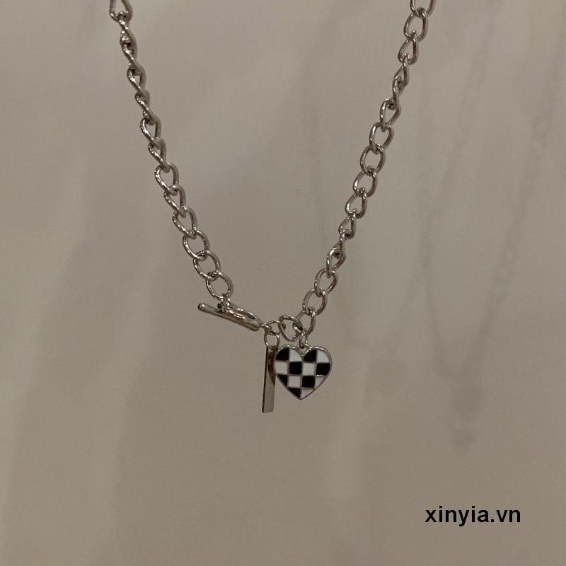 Vòng cổ mặt hình hình trái tim họa tiết caro phong cách Hàn Quốc thời trang cho cặp đôi