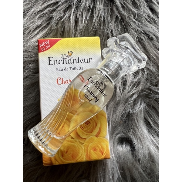 Dầu thơm,nước hoa enchanteur charming  10ml màu vàng hương thơm quyến rũ