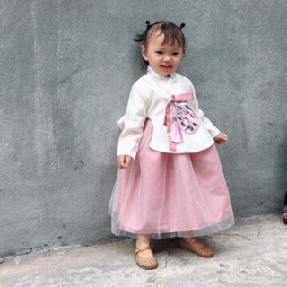 bộ Hanbok cho bé kèm bờm