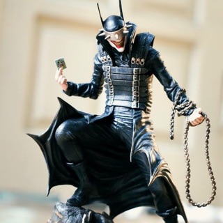 Tượng Batman who laughs REAL
