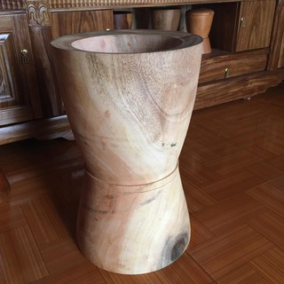 bộ cối chày khổng lồ