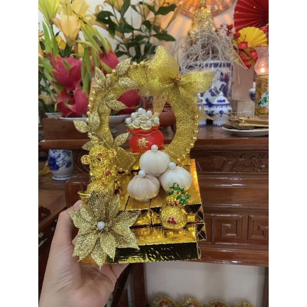 Tháp Tỏi Thần Tài