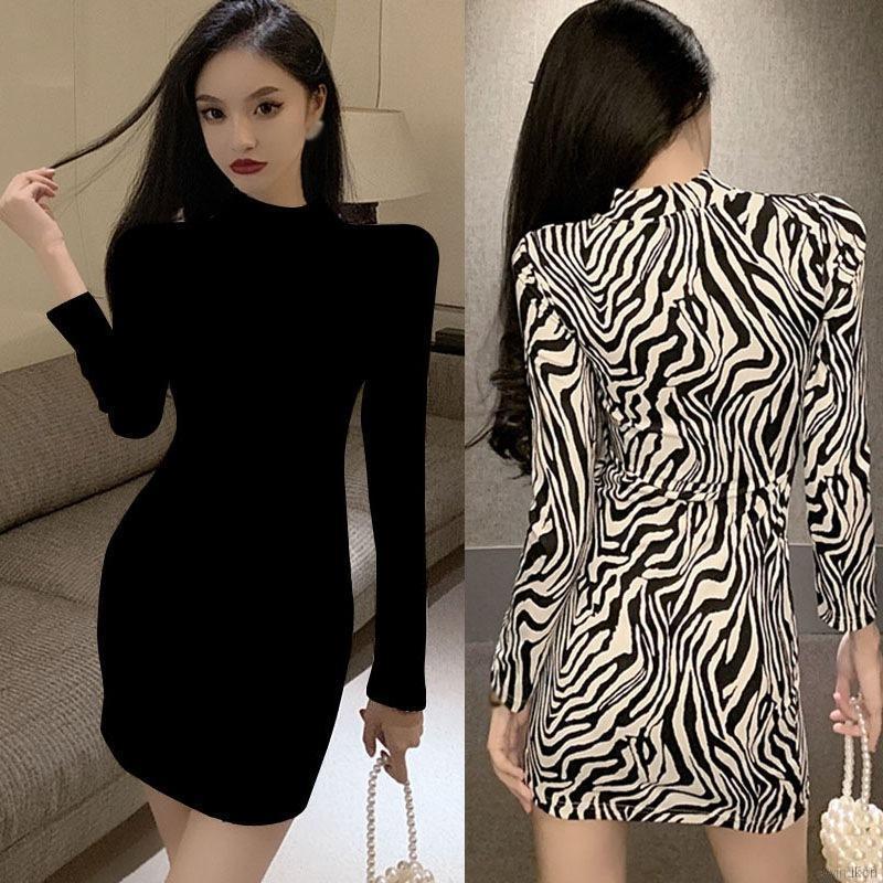 Đầm Tay Dài Cổ Lọ Hoạ Tiết Ngựa Vằn Thiết Kế Ôm Sát Tôn Dáng
