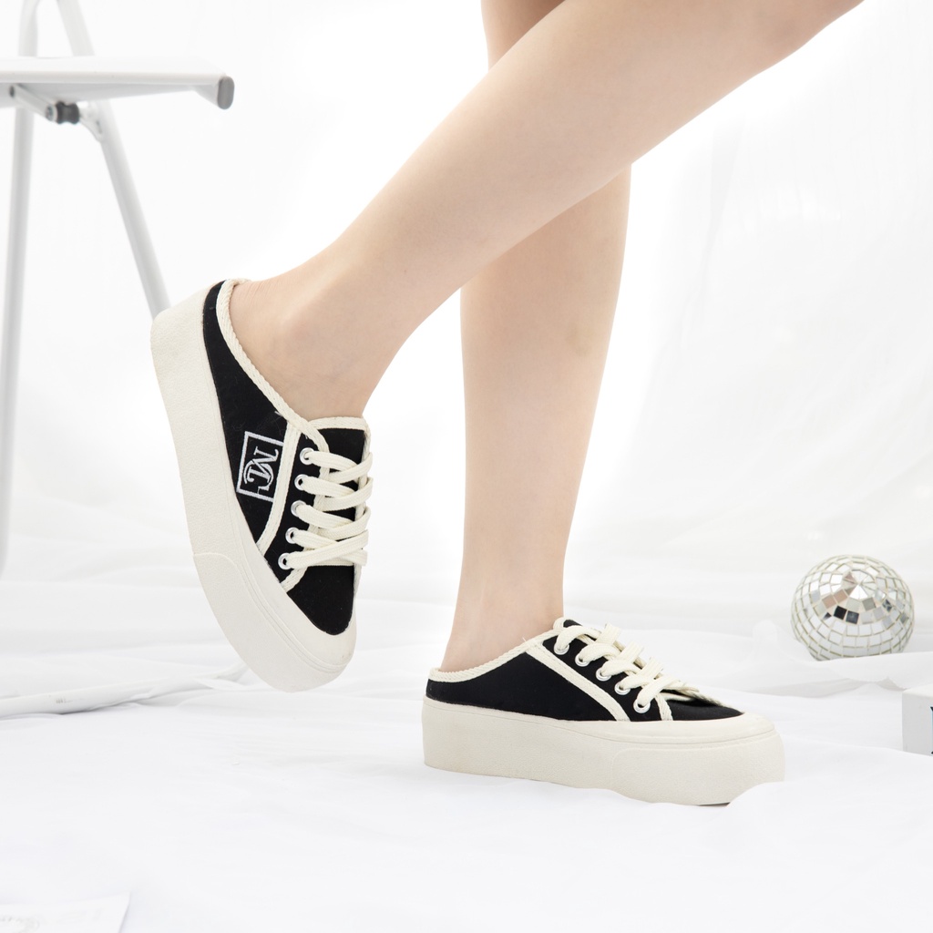 Giày MWC 0609 - Giày Sục Thể Thao Nữ, Sục Thể Thao Da Đế Bánh Mì Style Ulzzang Hàn Quốc