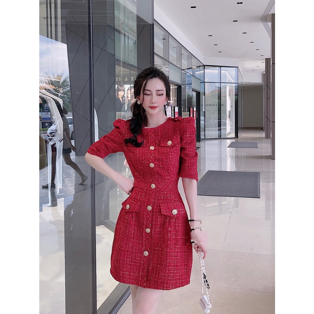 Váy dạ đỏ tay bồng đính cúc sang chảnh | BigBuy360 - bigbuy360.vn