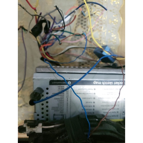 Màn hình 7inc cảm ứng dvd  vietmap .usb.aux.bluetooth .lắp chung cho tất các hãng xe.