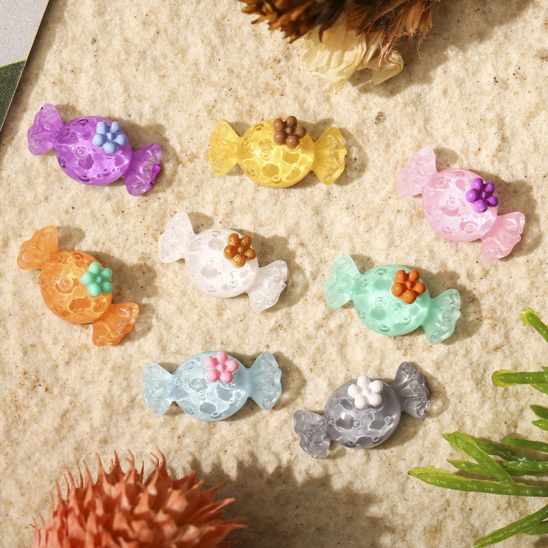 Set 50 Phụ Kiện Trang Trí Móng Tay 3D Nhiều Màu Dễ Thương