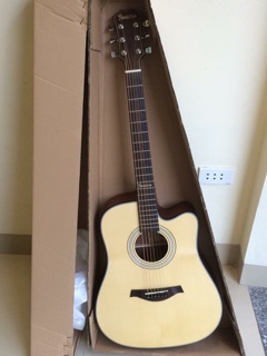 Đàn Guitar Acoustic Famosa D-3SU