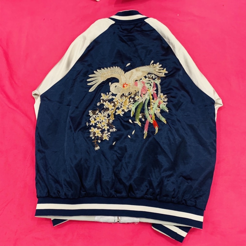 Bomber thêu size M xanh trắng