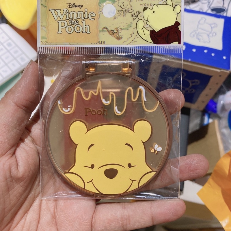 Gương xếp bỏ túi gấu Pooh