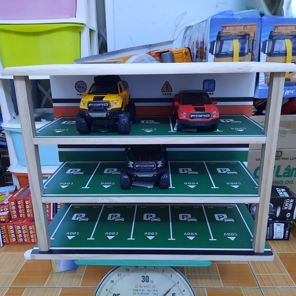 Kệ để xe mô hình ô tô tỉ lệ 1:32 để được 10 xe ( 2 tầng)15 xe ( 3 tầng) - Gara /Parking lot được làm bằng gỗ có đèn sáng