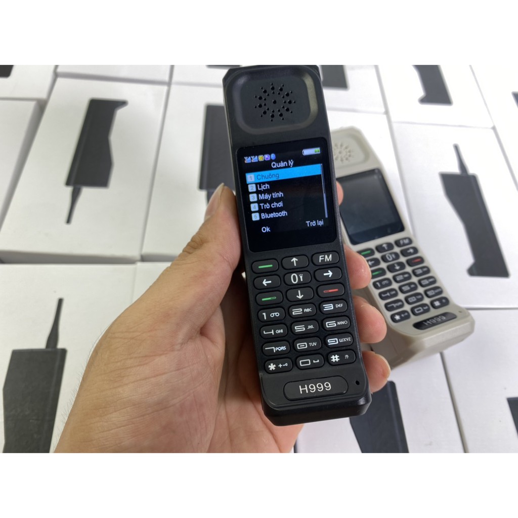 Điện Thoại Pin Khủng 4500mAh Bộ Đàm H999 Sạc Pin Cho Điện Thoại Khác Loa To Màn Hình Siêu Đẹp | BigBuy360 - bigbuy360.vn