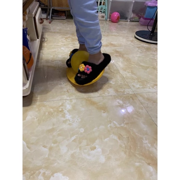 Dép lông mang trong nhà cho nữ . hàng quảng châu cao cấp