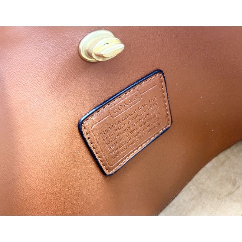 Túi xách công sở 𝐂𝐨𝐚𝐜𝐡 size 27cm fullbox