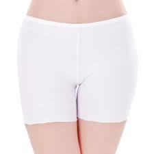 Quần Legging Ngắn Màu Trắng