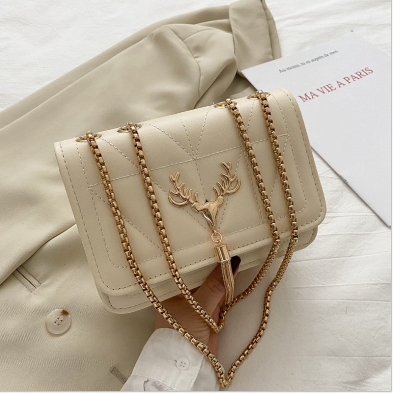 Túi đeo chéo nữ trần trám Đính Hoạ Tiết Tuần Lộc