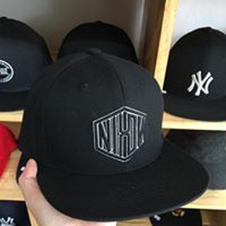 MŨ SNAPBACK NIXON VNXK
