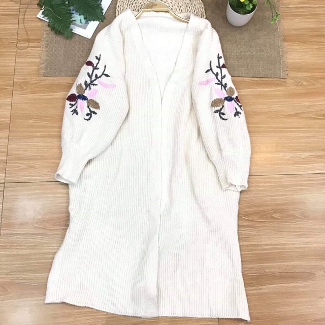 Áo khoác len hoạ tiết