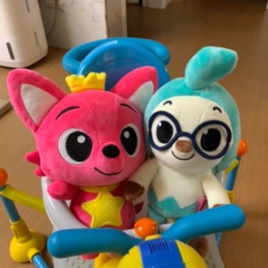 Búp bê thú nhồi bông Pinkfong / Hogi / Jenny / Poki 30cm