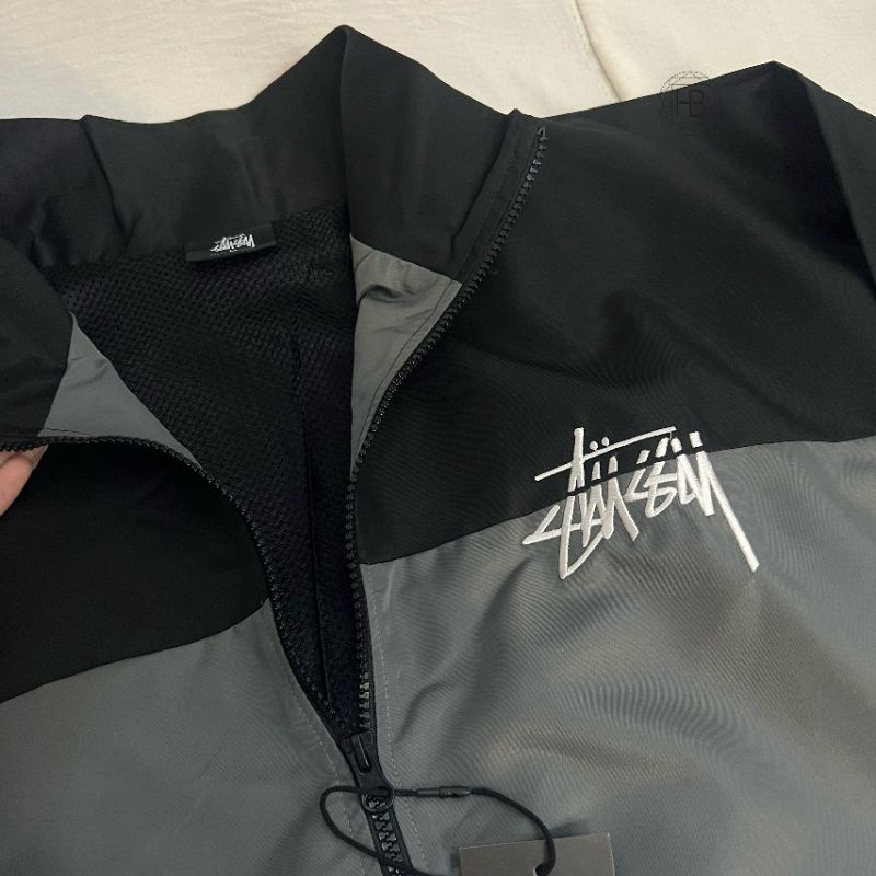 Áo Jacket Stussy logo thêu màu mới