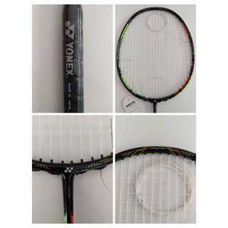 Vợt cầu lông YONEX khung cacboon (1 vợt + Đan sẳng cước + Cuộn cán)