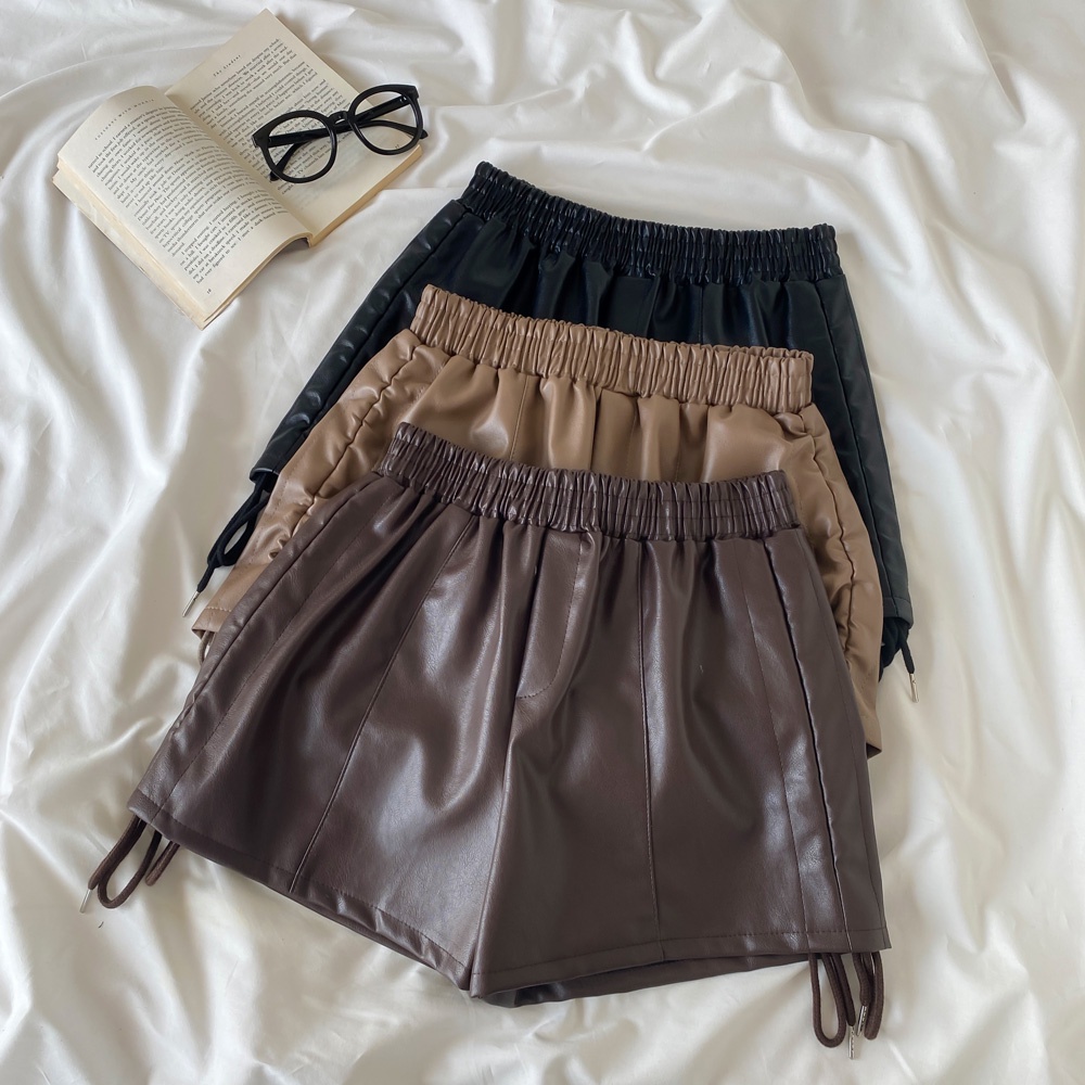 Quần short da lưng cao dáng ôm phong cách Hàn Quốc dễ phối đồ